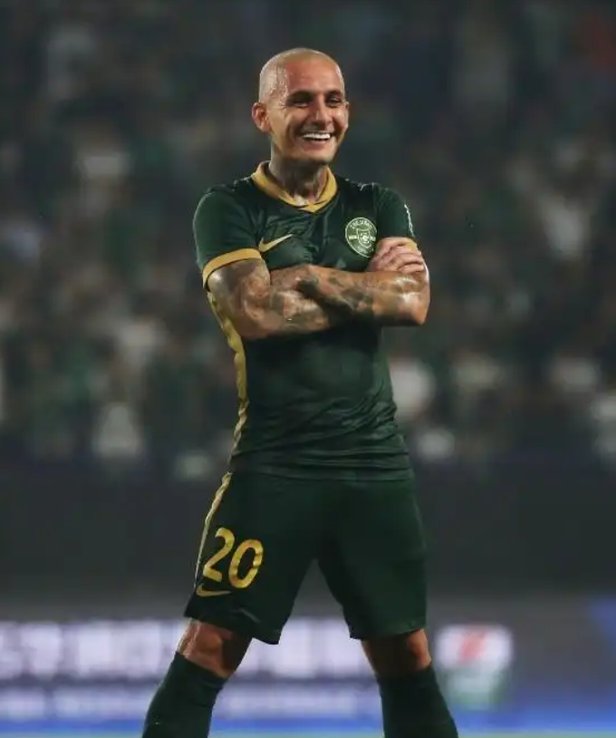 而蓉城则 而蓉城则