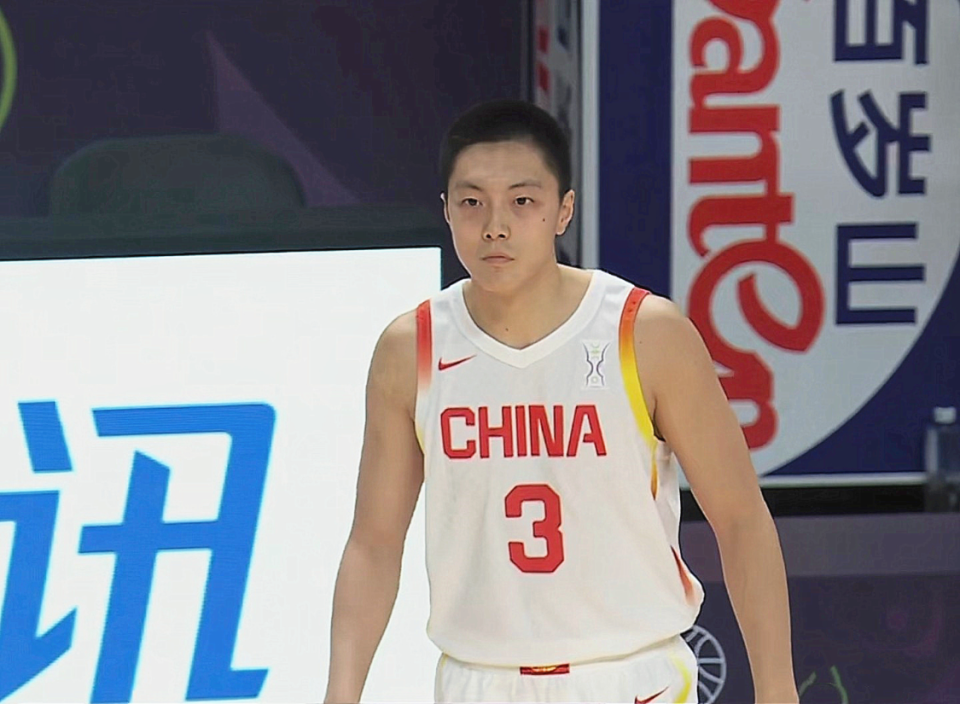 KJv, 朱俊龙在防 KJv, 朱俊龙在防