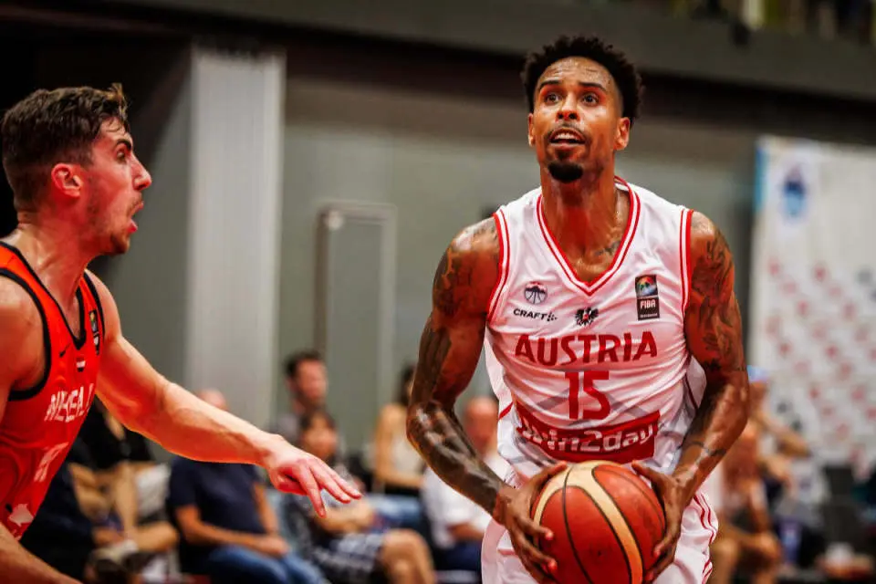 比赛中还是 比赛中还是