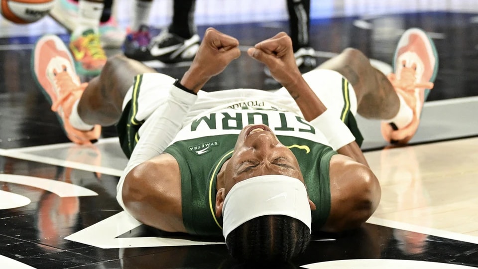 卫坦诚地谈, 印象, 领导能力以 卫坦诚地谈, 印象, 领导能力以