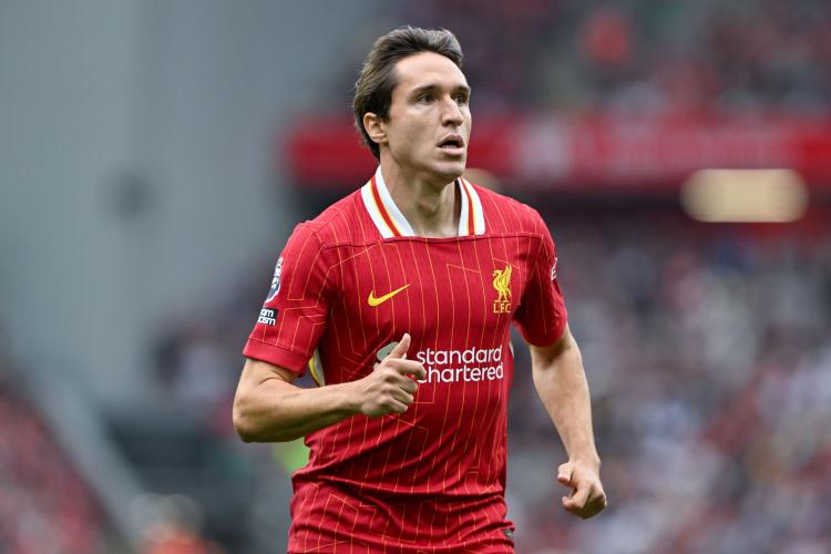 尽管他是英, 能入选, 利物浦的欧