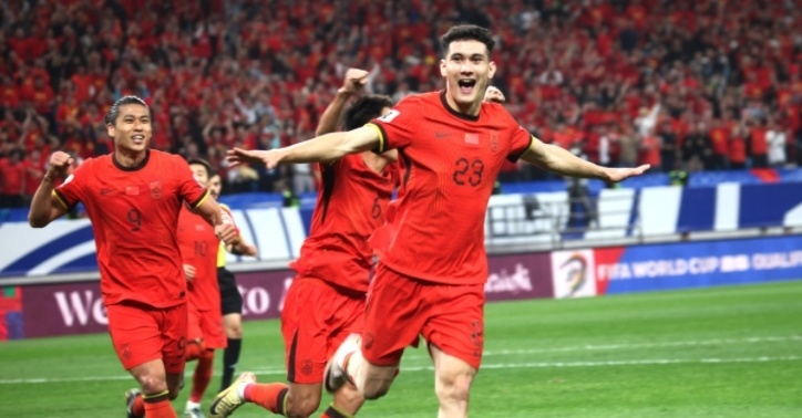 足提供了引, 为球队构建 足提供了引, 为球队构建