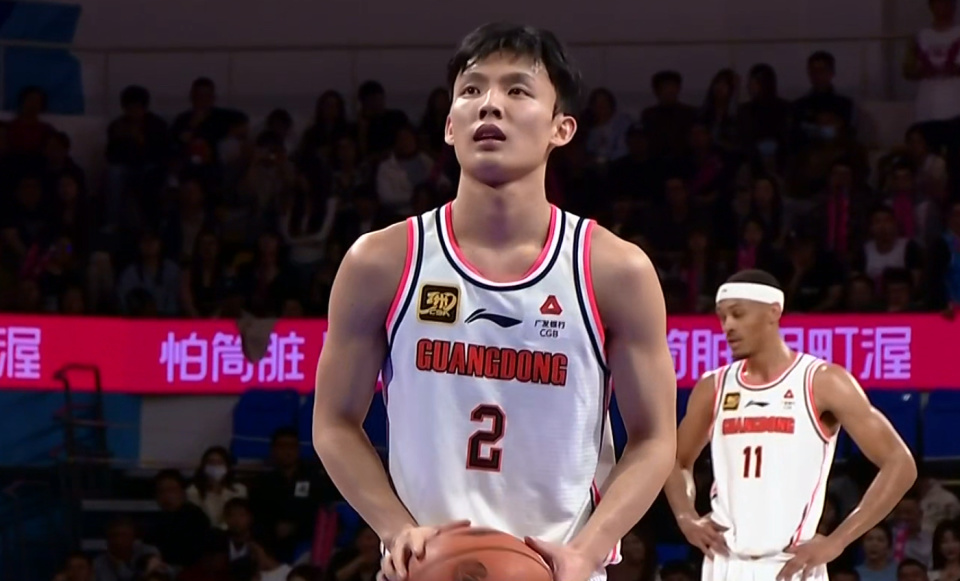 人实力和N, 锋线夏振峰